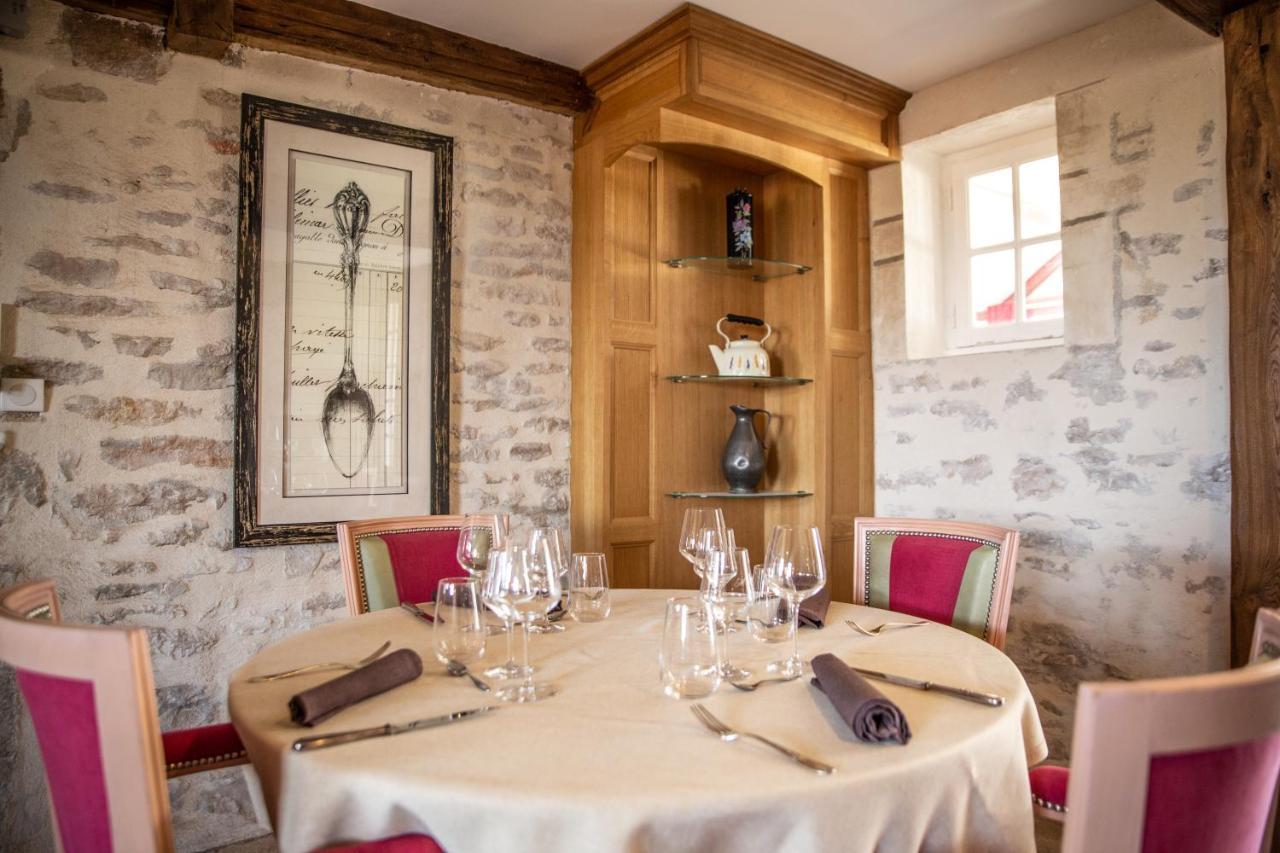 Le Moulin D'Hauterive Saint-Gervais-en-Vallière Dış mekan fotoğraf